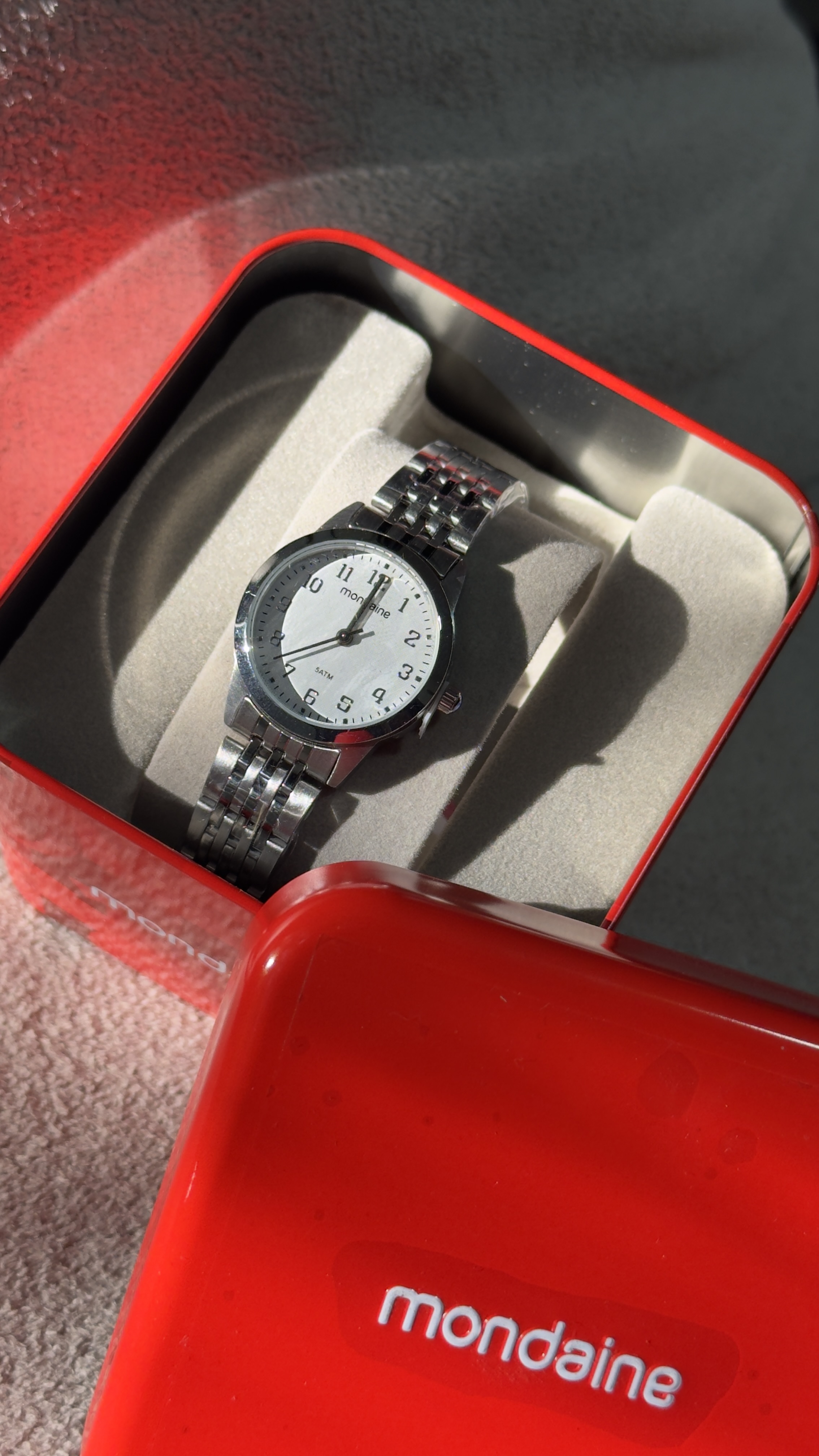 Relógio Mondaine Classic White
